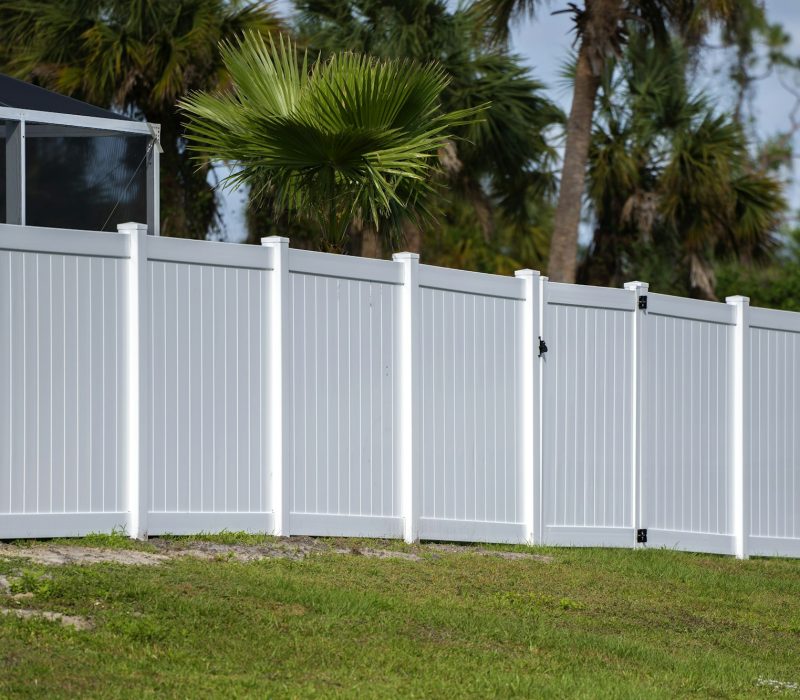 Vinyl fence installation panama city, FL